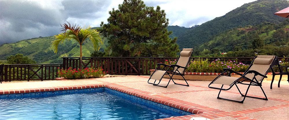 Hotel Rancho La Aurora جاراباكو المظهر الخارجي الصورة