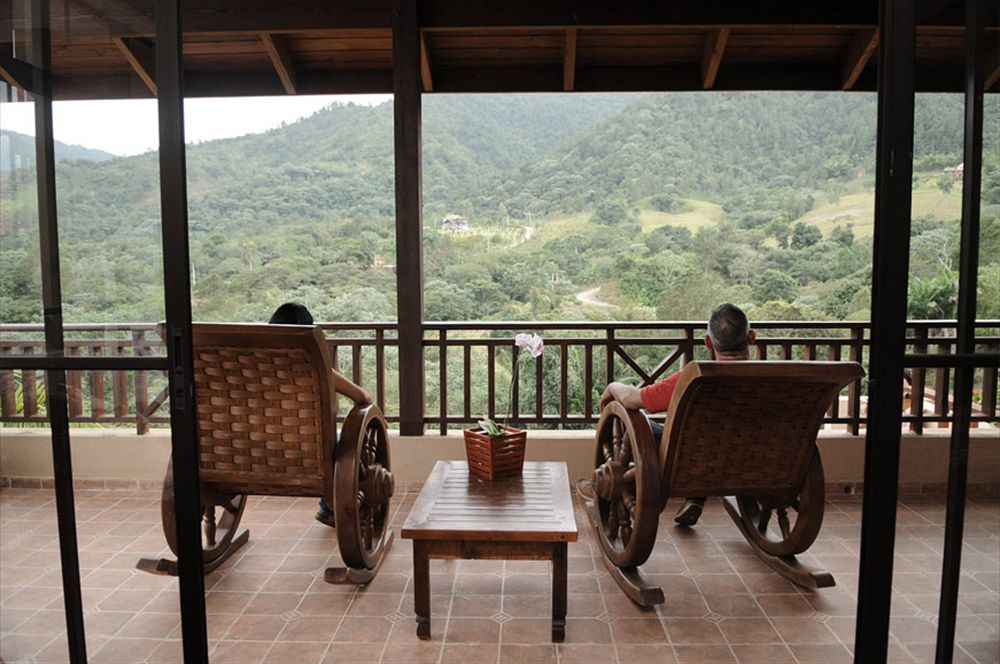 Hotel Rancho La Aurora جاراباكو المظهر الخارجي الصورة