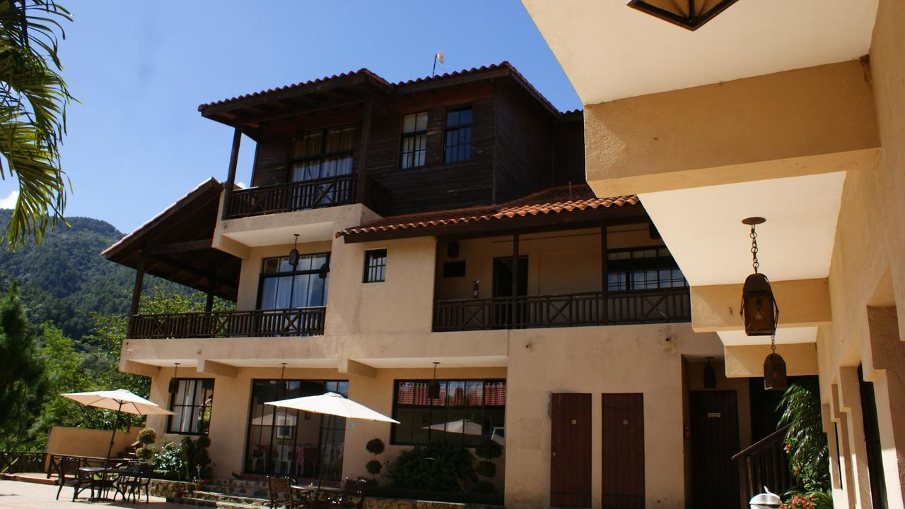 Hotel Rancho La Aurora جاراباكو المظهر الخارجي الصورة